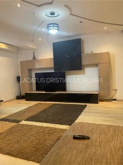 APARTAMENT SUPERB 3 CAMERE 115MP ZONA PRIMO - 9