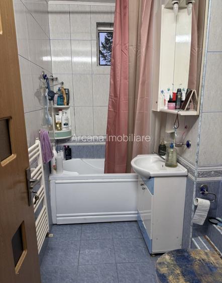 Apartament decomandat 3 camere cu parcare zona Hotel Royal cartier Gheorgheni - 11