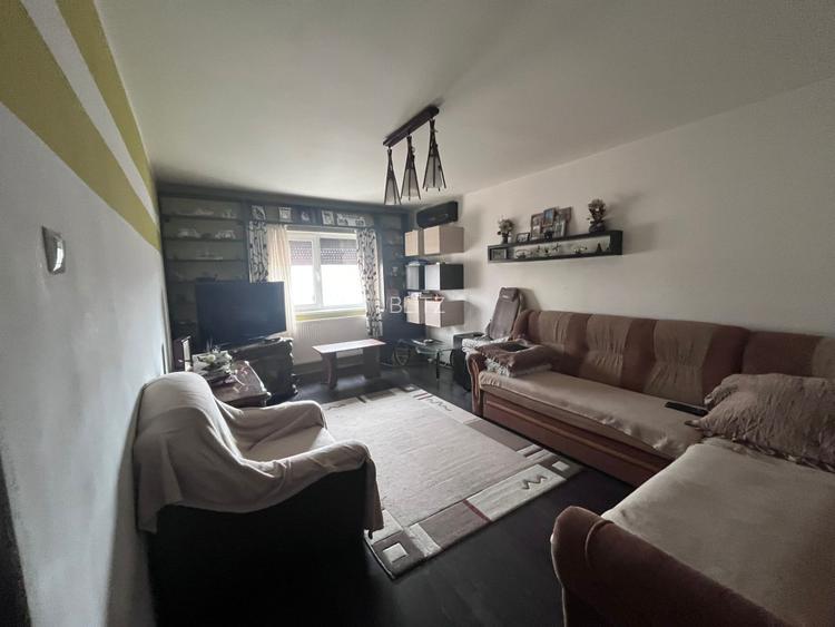 Apartament 3 camere, 71.84 mp, zona 1 Mai - 2