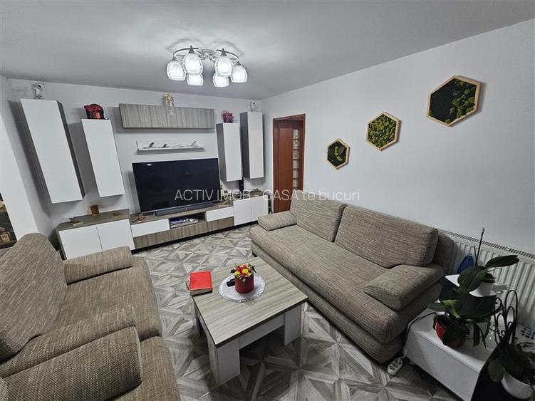 Resita, 3 Cam. Cf. 1, Mobilat+Utilat, Micro 2 - 12