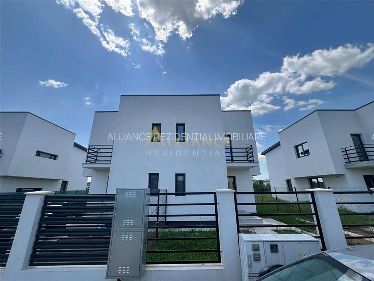 Casa tip duplex - 3 camere - 2 bai - 2