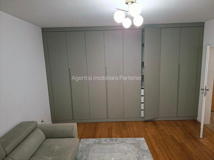 2 camere UltraCentral Pitești , mobilat / utilat / GARAJ ! - 5