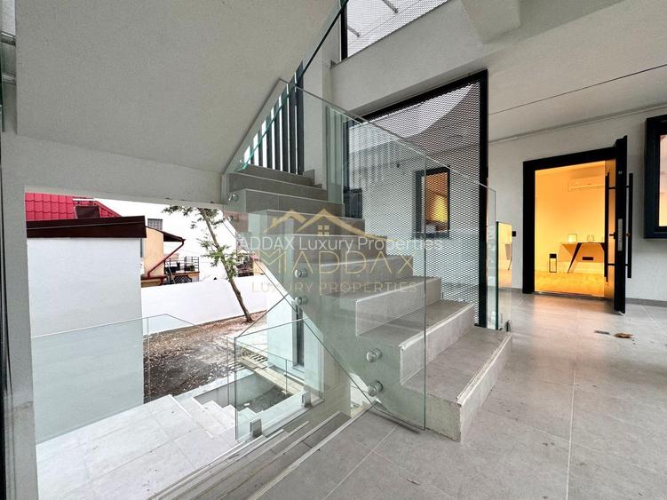 Apartament cu 3 camere *Prima Inchiriere* + Terasa *50mp* / Aviatiei - Herastrau - 44