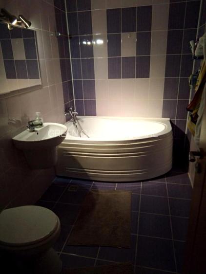 Apartament de 2 camere decomandate , 55 mp, balcon, parcare, zona Ducfarm - 3