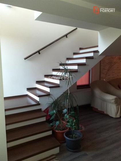 Casa individuala cu 5 camere de vanzare in Sag - ID V155 - 20