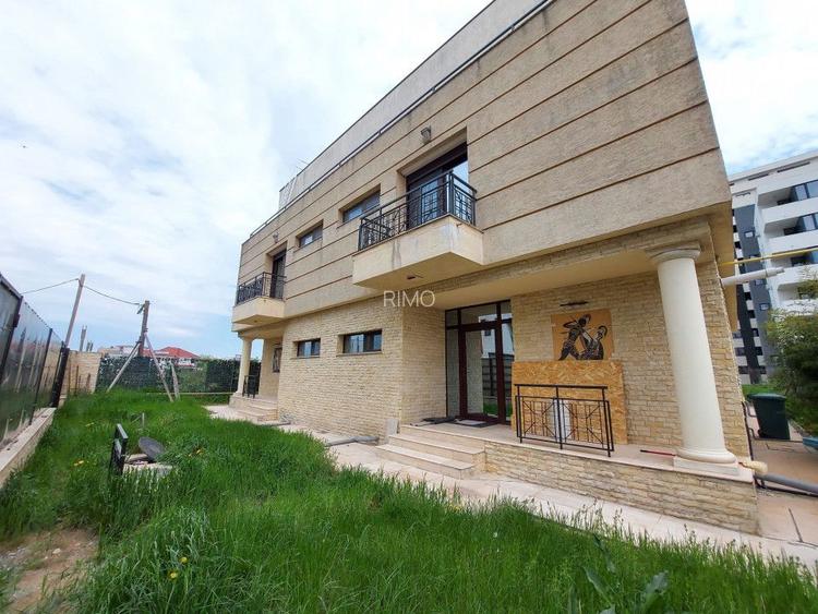 Vila de închiriat Mamaia Nord | Kazeboo Beach | Curte 250 mp - 5