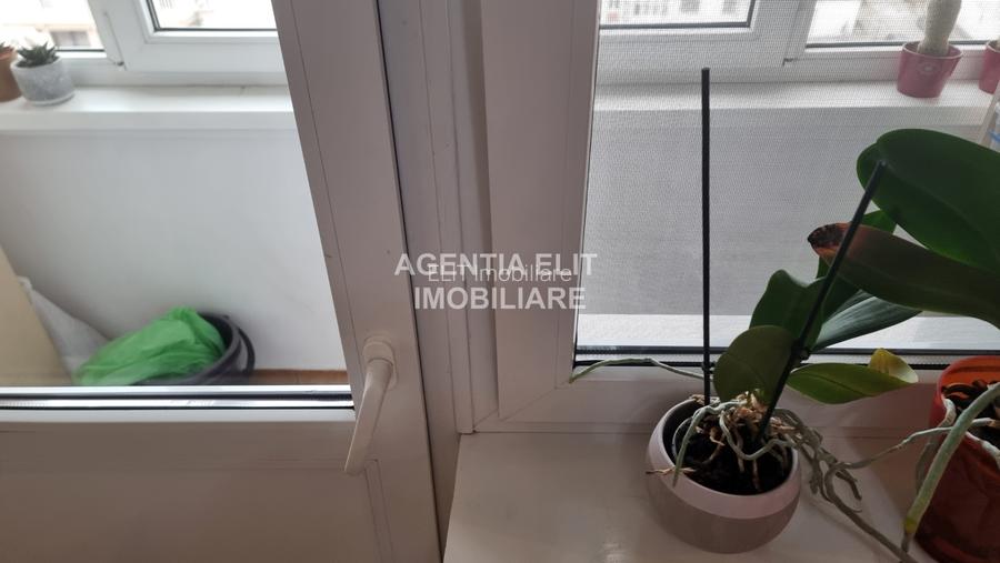 Apartament 4 camere, zona Stadion - 7