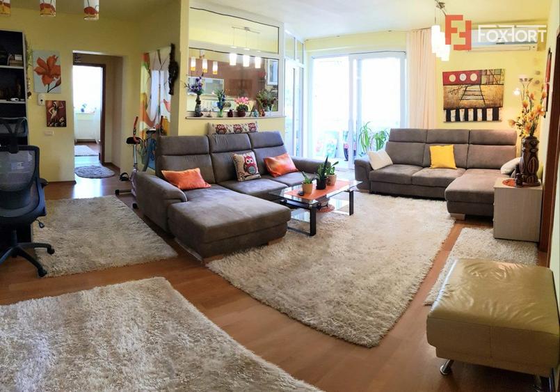 Apartament 3 camere, Lipovei - loc de parcare, balcon