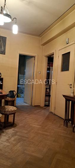 Rond Universitate - Universitate - 3