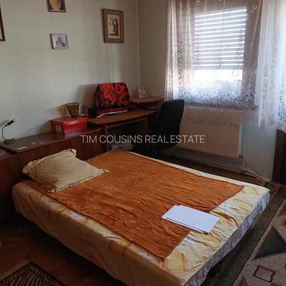 Apartament mare, doua cam, 2/2, central, zona Dinamo, 130000 euro - 4