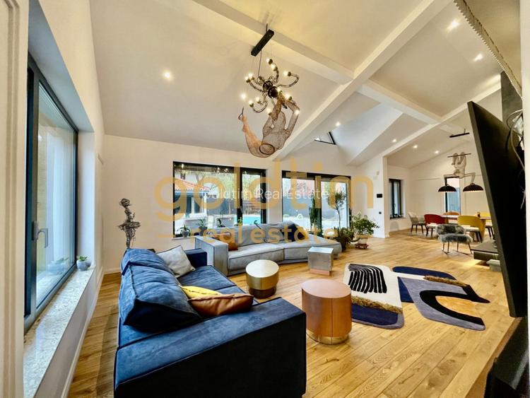 UNICA/ABSOLUT SUPERBA/ VILA INDIVIDUALA/IANCU NICOLAE/CURTE GENEROASA - 5