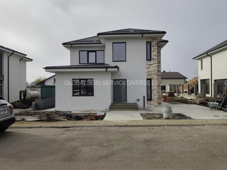 FARA COMISIOANE  in COMPLEXUL Rudem Gulia casa P+1 pod 2 placi 3 bai LA CHEIE - 7