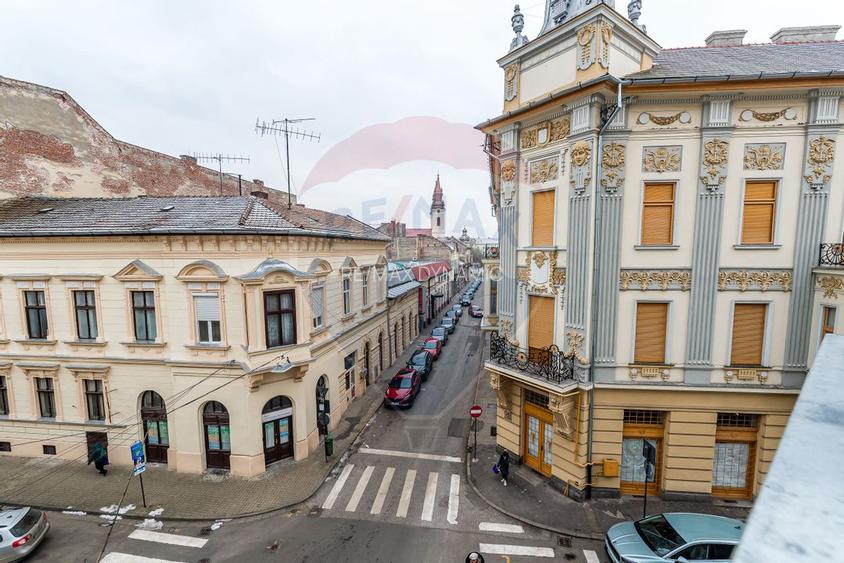 Apartament 4 camere ultracentral de vanzare in Arad - 22