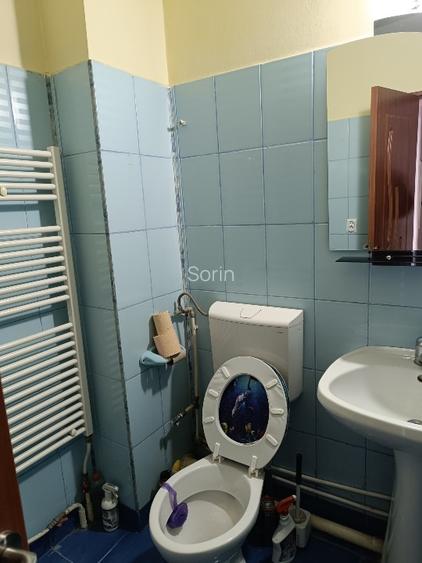 Vand apartament în zona foarte bună  - 2