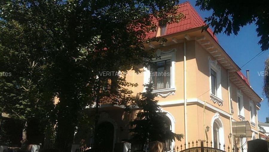 Casa impresionanta de vanzare Cotroceni, teren 680 mp, renovata, garaj dublu - 18