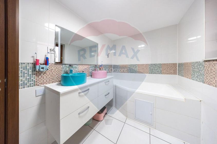 Acasa incepe aici-5 camere,curte 500mp si garaj in Sanpetru - 22