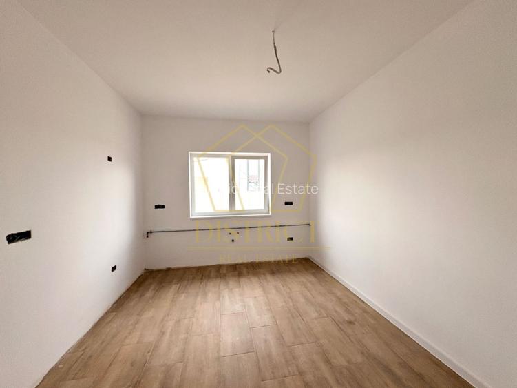 Duplex cu 4 camere, despărțit prin camera tehnica | Mosnita Veche - 6