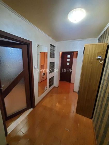 De Inchiriat Apartament decomandat cu 2 camere, Sebastian - 7