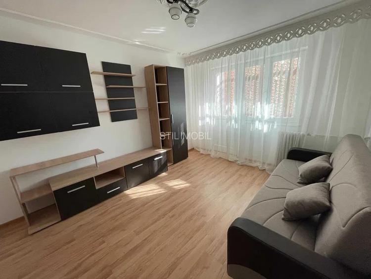 Apartament 2 camere Nicolina - 380 euro - 3