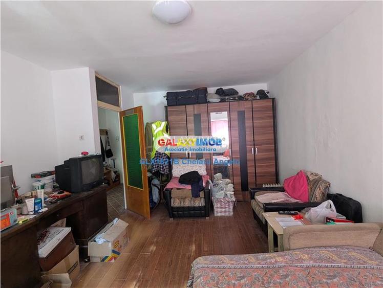 Bdul Lacul Tei, garsoniera 40 mp, decomandat, parter, an 1985 - 4