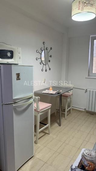 doua camere cu parcare Basarabia - Costin Georgian - 7