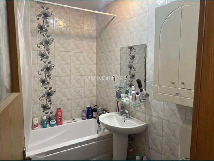 AP. 3 CAMERE- 13 SEPTEMBRIE, LOC DE PARCARE, CENTRALA PROPRIE, MODERN - 8