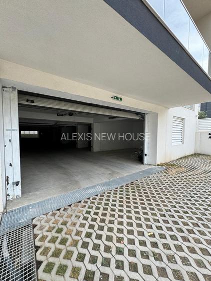 Apartament elegant cu 2 camere | Vedere la lac | - 11