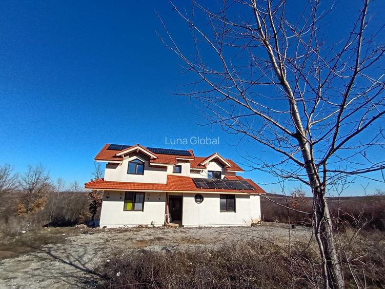 Casă lângă oraș+ teren 1253 mp priveliște superbă ,loc pentru 2 case - 6