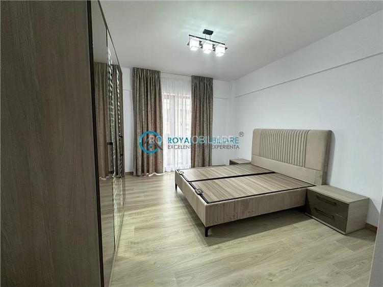 Royal Imobiliare - Inchiriere apartament 3 camere zona Albert - 5