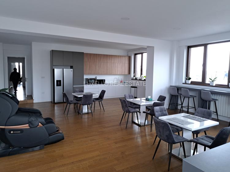 APARTAMENT 4 CAMERE - 5