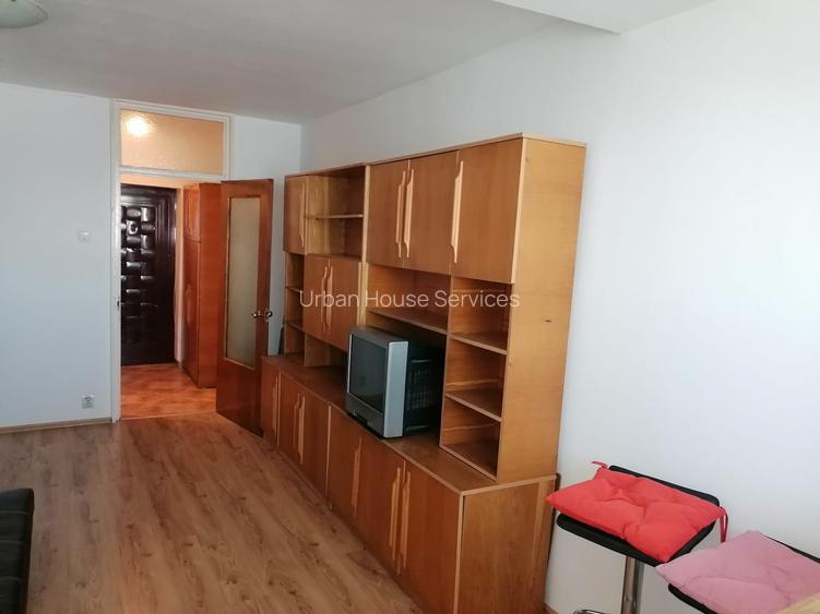 Garsoniera mobilata si utilata, zona Costin Georgian - 2