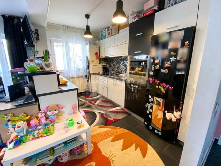 Apartament 2 camere de vanzare in Floresti - 14