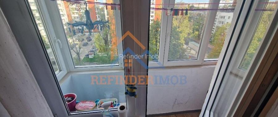 Apartament de vanzare cu 3 camere, zona Baba Novac - 12