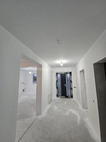 Casă de vânzare semifinisată | teren 505 mp | 3 dormitoare + terasă 12 mp. - 4