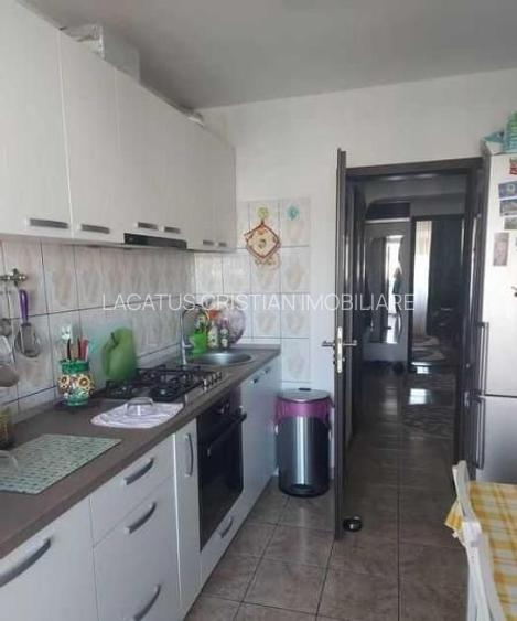 APARTAMENT 3 CAMERE DECOMANDAT CONFORT 0 ZONA TROCADERO - 5