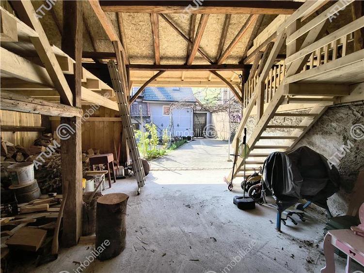 Casa renovata cu 4 camere si 2 bai in Gura Raului judet Sibiu - 32