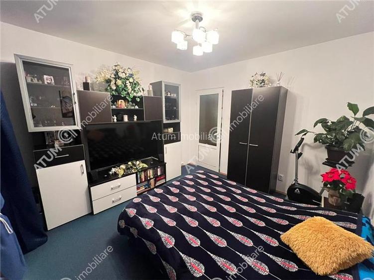 Apartament 3 camere decomandate 2 balcoane zona Mihai Viteazul Sibiu - 2