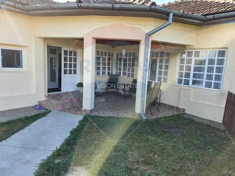 Casă cu 4 camere - 10