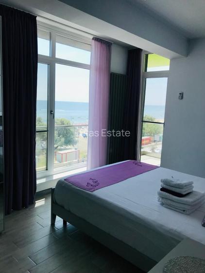 Apartament 3 camere de vânzare – Mamaia, prima linie, Alezzi - 2