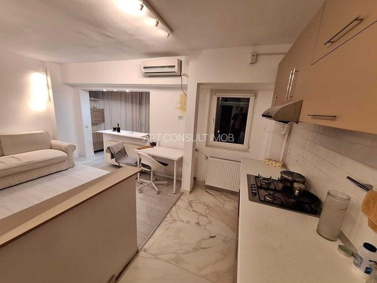 Garsoniera | Nerva Traian | Balcon | Metrou in Proximitate - 3