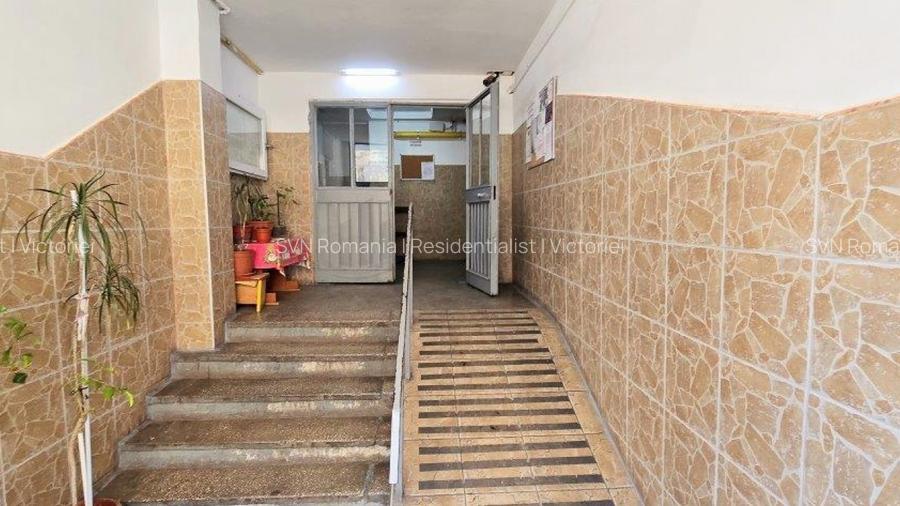 REA1027990 4 Camere Crangasi - Parter cu balcon 10 mp - 12