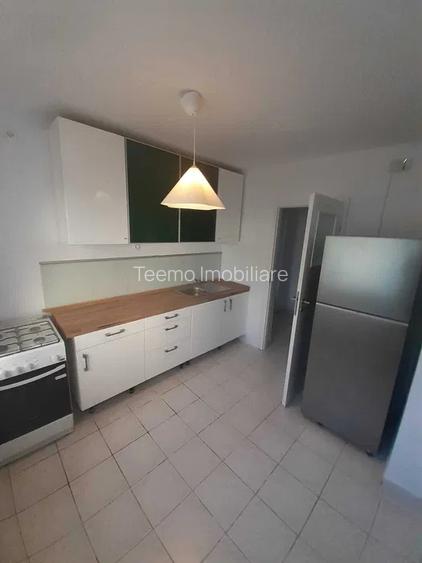 Apartament 3 camere, decomandat, 77 mp, balcon, metrou, Brancoveanu - 4