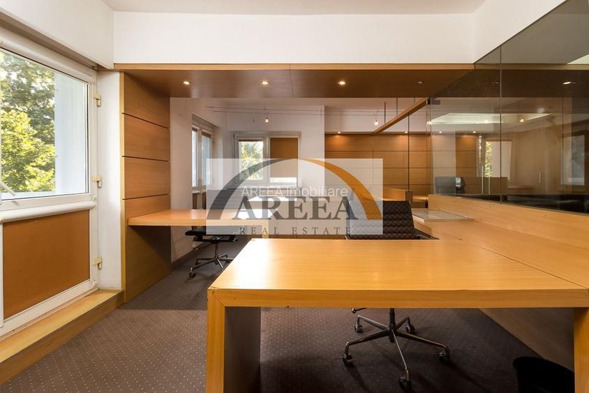 Eleganta si fluiditate - apartament langa Palatul Parlamentului - 3