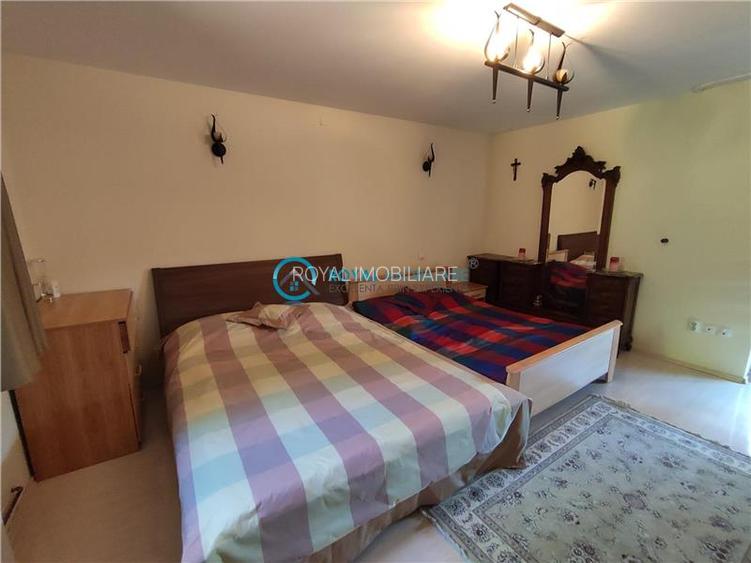 Royal Imobiliare -vanzare vila/ casa de vacanta zona CAMPINA - 54