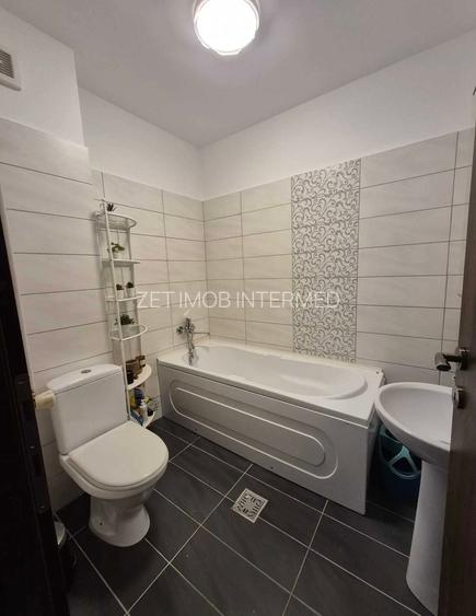 2 camere Mihai Bravu - imobil 2014 - 8