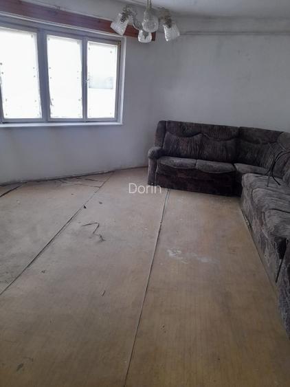SE VINDE APARTAMENT - ZONA STRATEGICA, POTENTIAL MARE DE INVESTITIE - 2