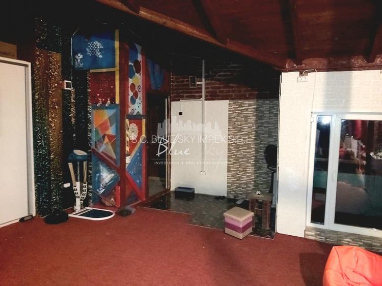 Apartament 2 camere + pod amenajat, situat pe Str. Ștefan cel Mare - 18