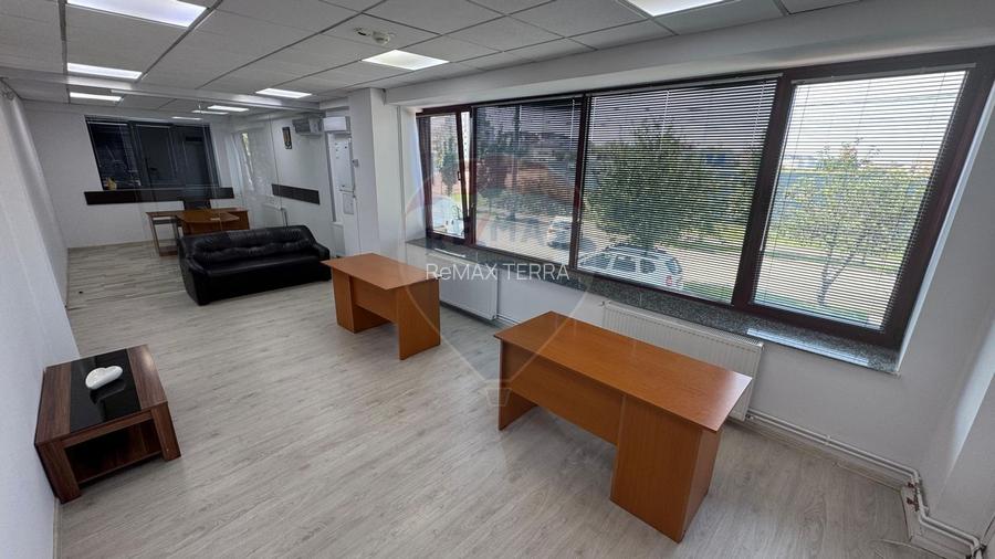 DE ÎNCHIRIAT – Spațiu de birou 50 mp în complexul Revolution Business - 2