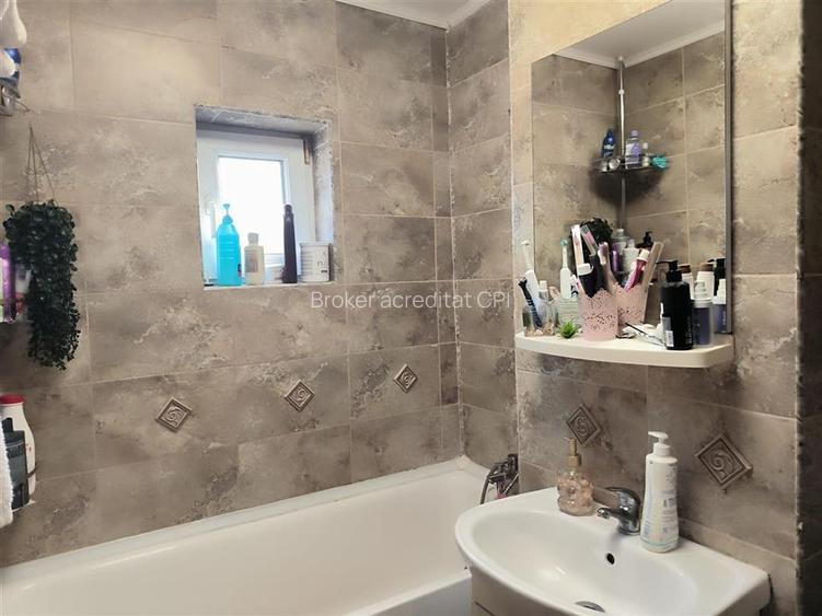 Apartaament de vanzare 3 camere,Mihailesti,suprafata 80 mp - 10