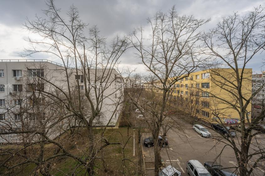 TITAN – OZANA, APARTAMENT 3 CAMERE 66 MP TOTAL, ETAJ 3 DIN 4, RENOVAT! - 17